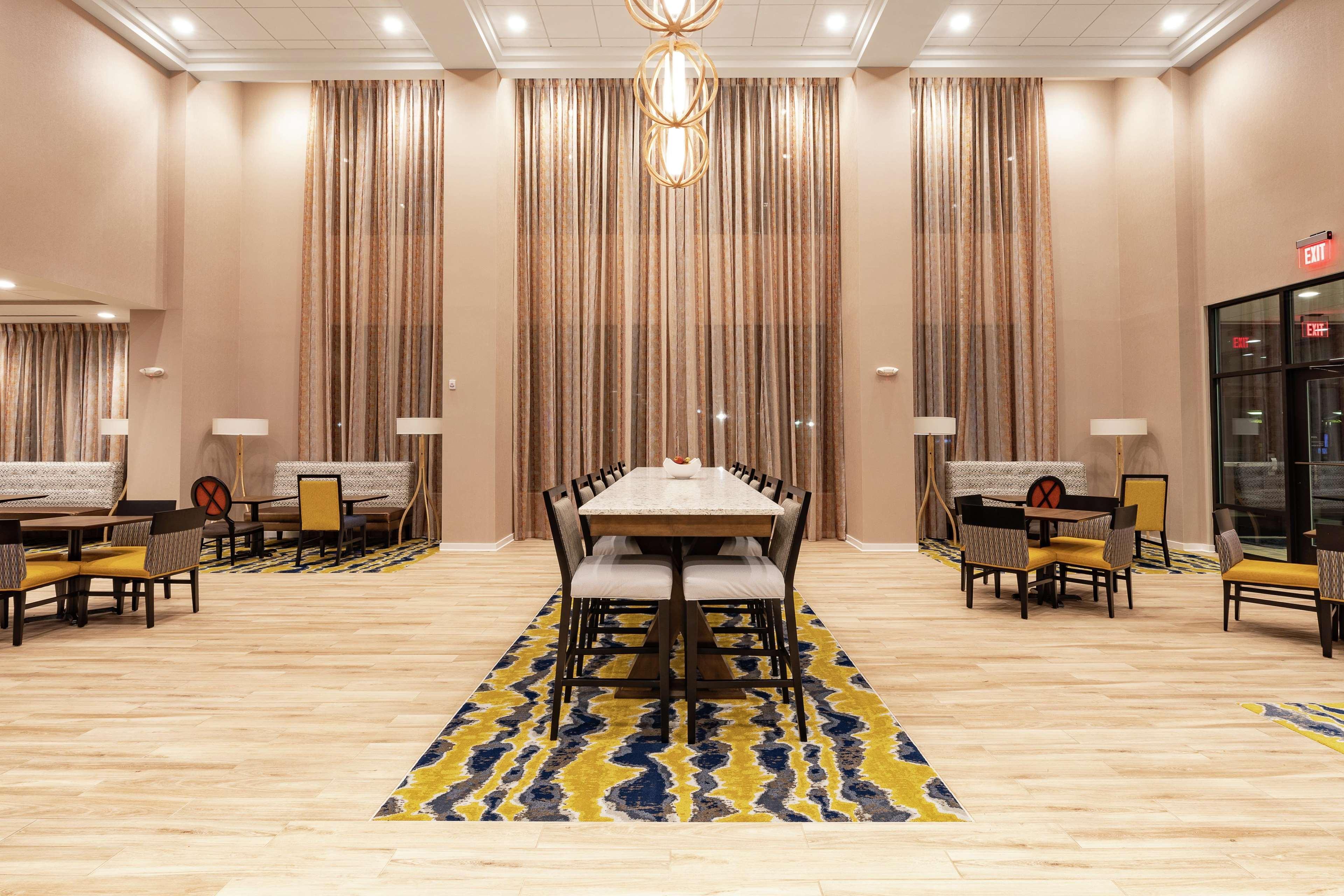 Hampton Inn & Suites By Hilton-Columbia Killian Road Bagian luar foto