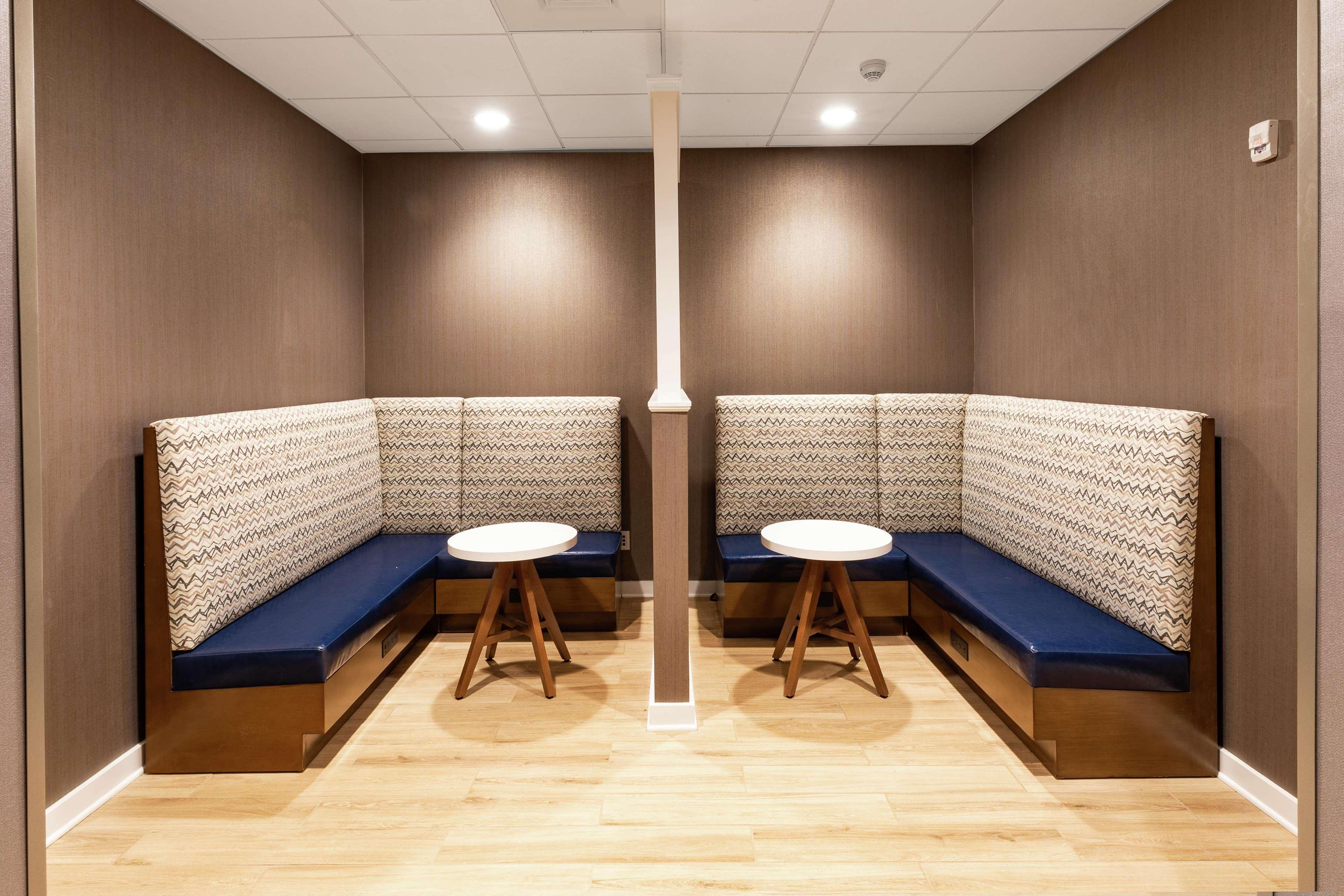 Hampton Inn & Suites By Hilton-Columbia Killian Road Bagian luar foto