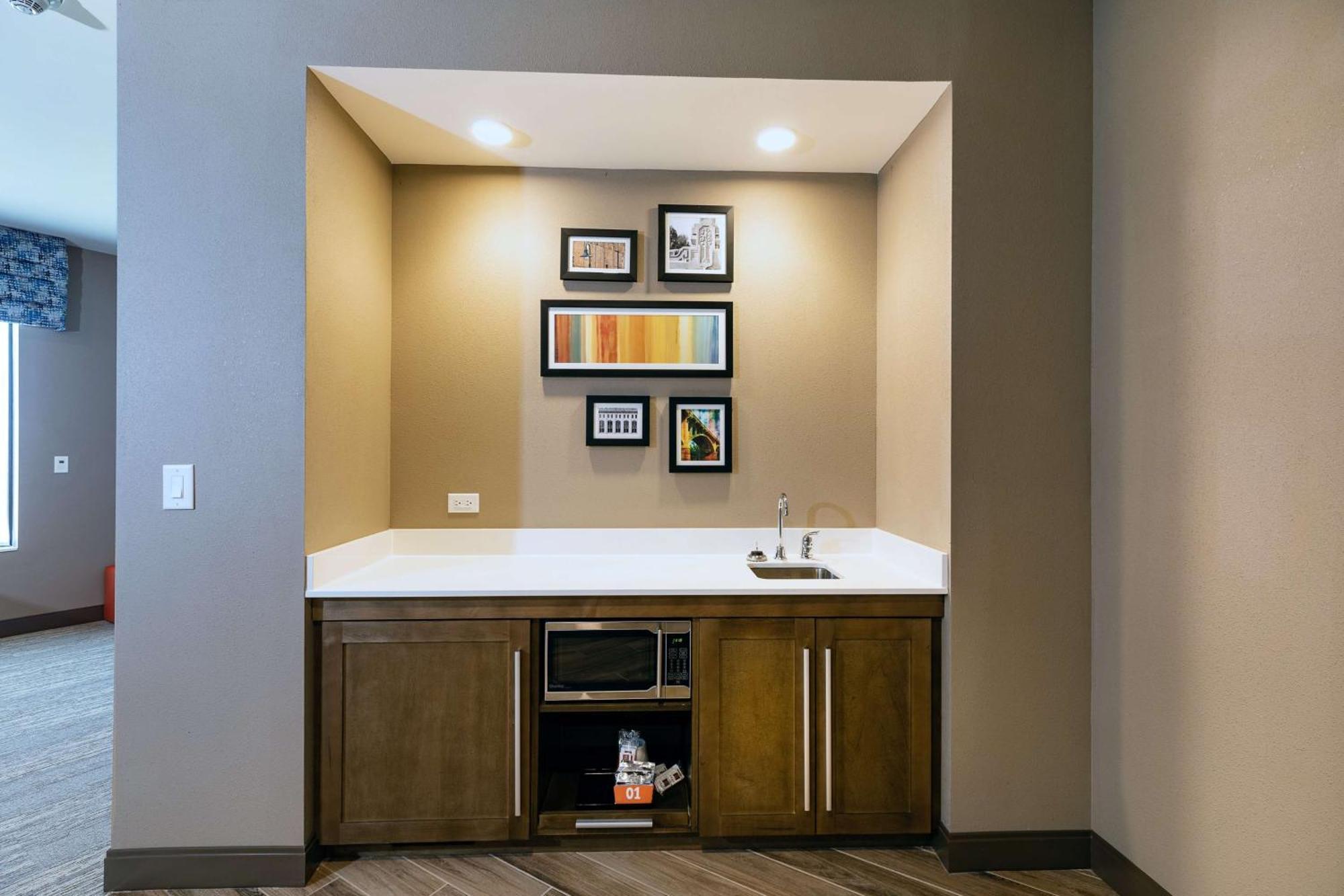 Hampton Inn & Suites By Hilton-Columbia Killian Road Bagian luar foto